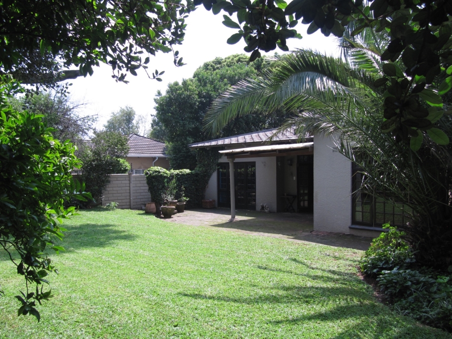 To Let 3 Bedroom Property for Rent in Greenside Gauteng