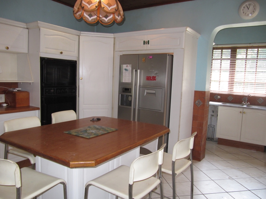 To Let 3 Bedroom Property for Rent in Greenside Gauteng