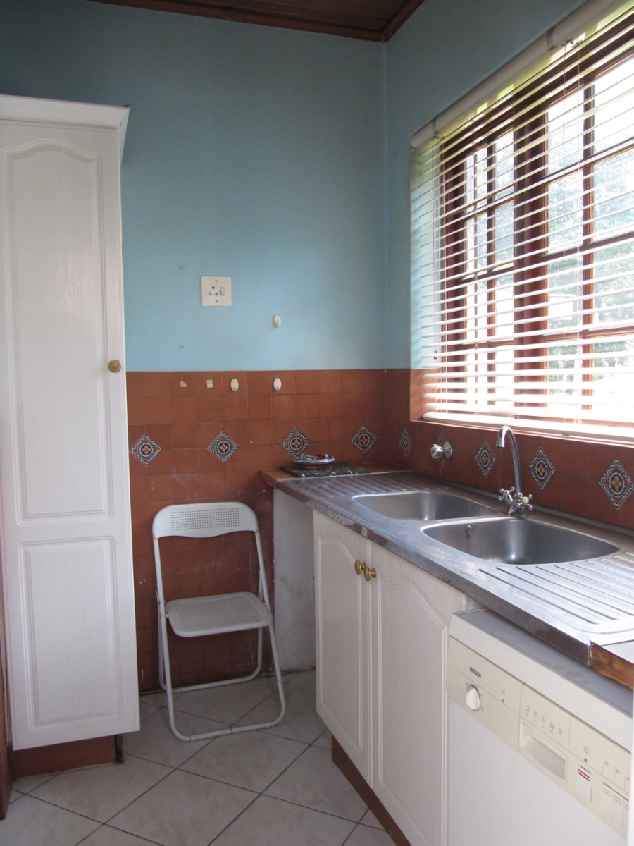 To Let 3 Bedroom Property for Rent in Greenside Gauteng