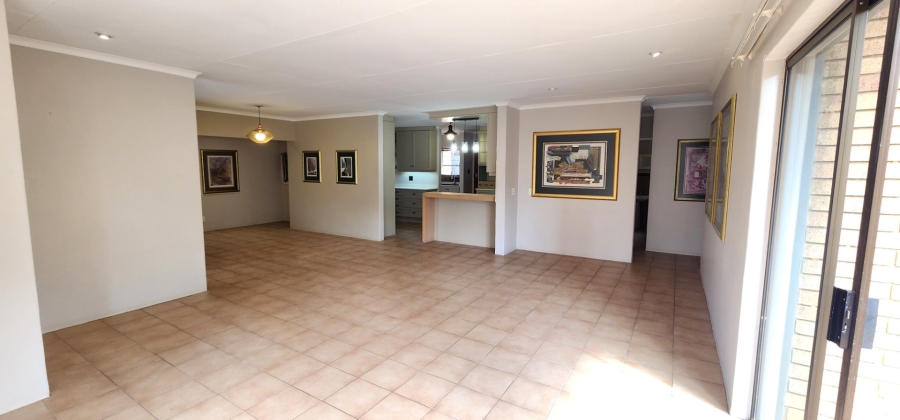 To Let 3 Bedroom Property for Rent in Eldopark Gauteng