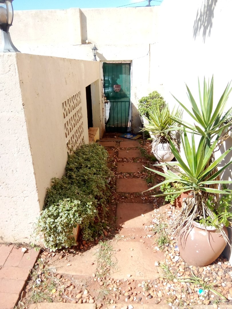 3 Bedroom Property for Sale in Albertville Gauteng