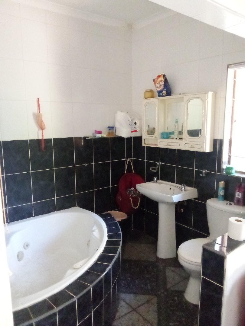 3 Bedroom Property for Sale in Albertville Gauteng