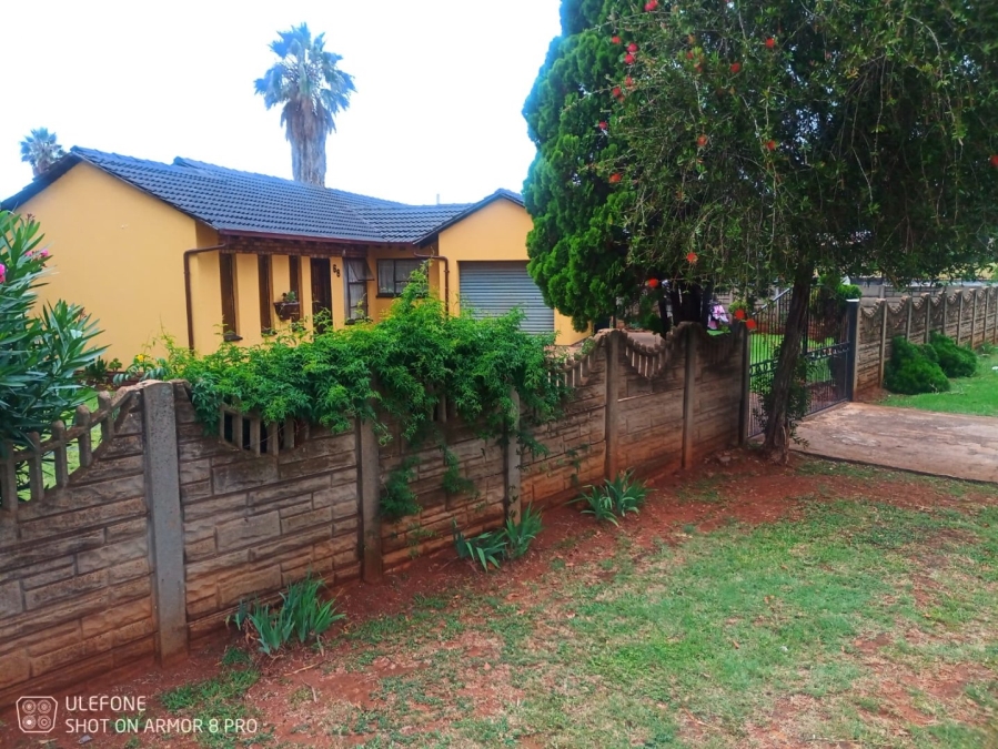 To Let 3 Bedroom Property for Rent in Dawn Park Gauteng