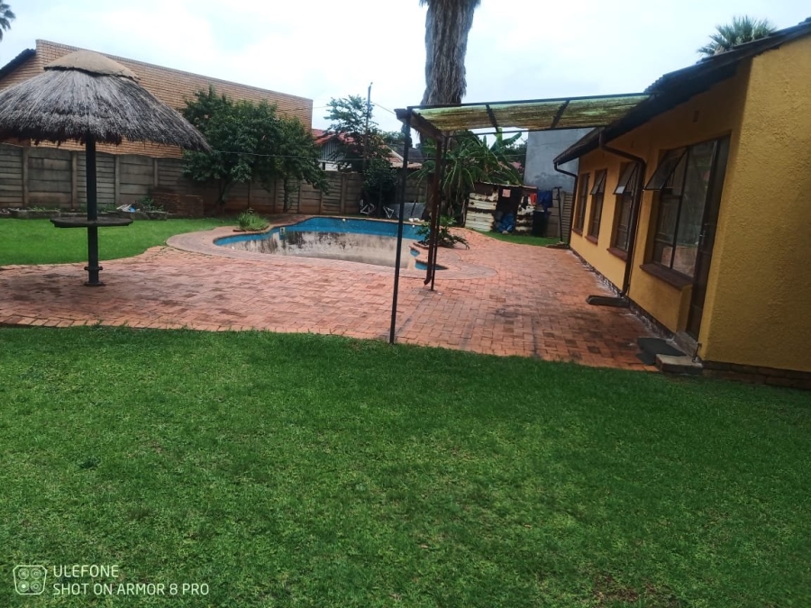 To Let 3 Bedroom Property for Rent in Dawn Park Gauteng