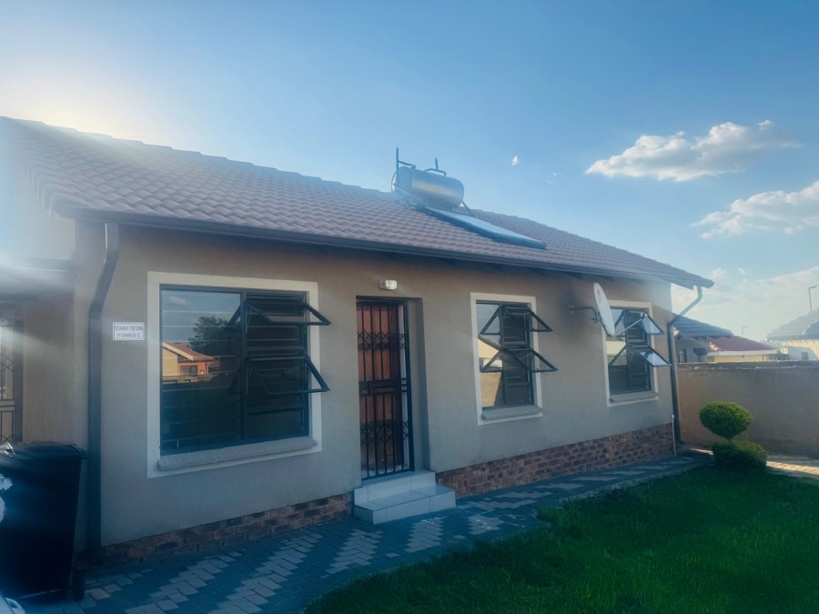 To Let 3 Bedroom Property for Rent in Kya Sands Gauteng