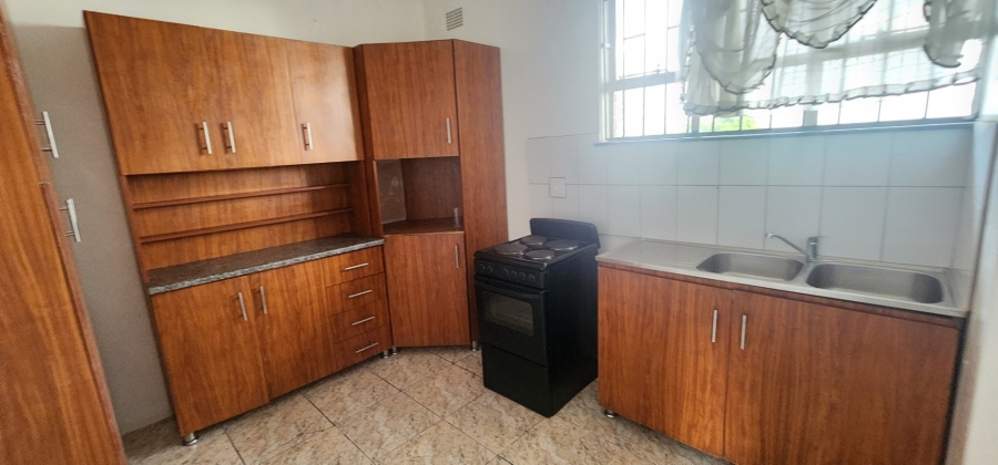 2 Bedroom Property for Sale in Laudium Gauteng