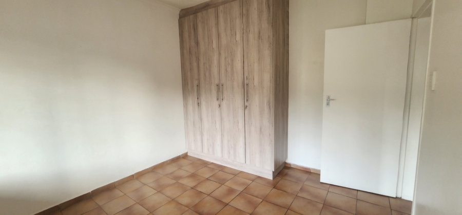 2 Bedroom Property for Sale in Laudium Gauteng