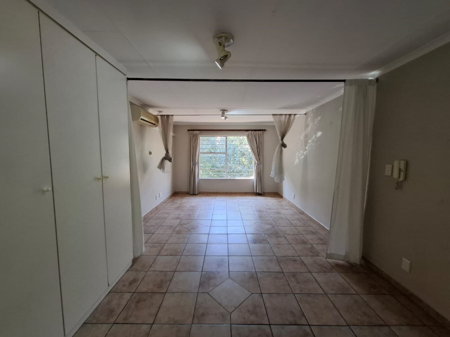 To Let 1 Bedroom Property for Rent in Rietfontein Gauteng