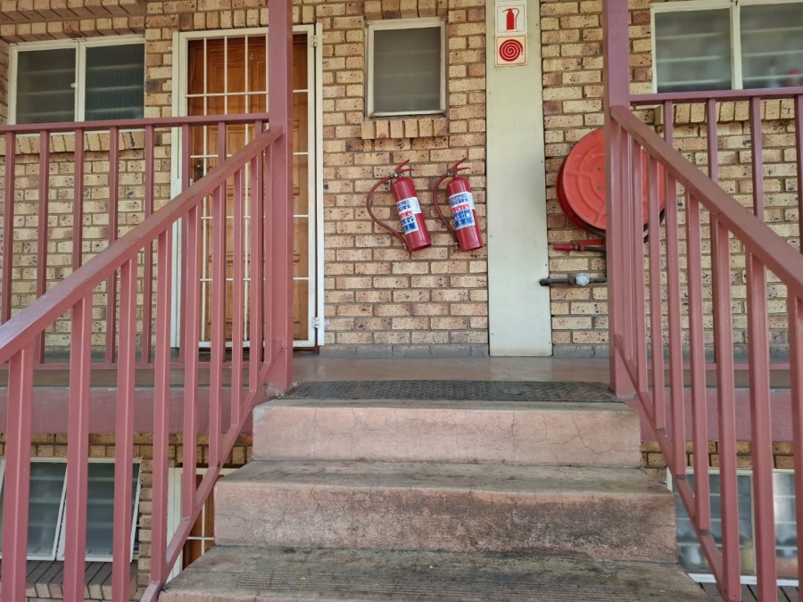 To Let 1 Bedroom Property for Rent in Rietfontein Gauteng