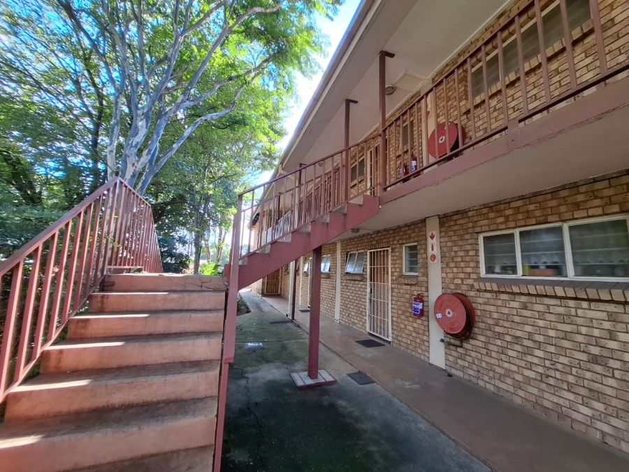 To Let 1 Bedroom Property for Rent in Rietfontein Gauteng