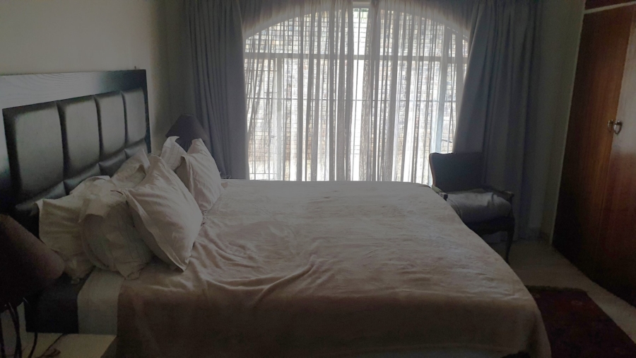 3 Bedroom Property for Sale in Eldoraigne Gauteng
