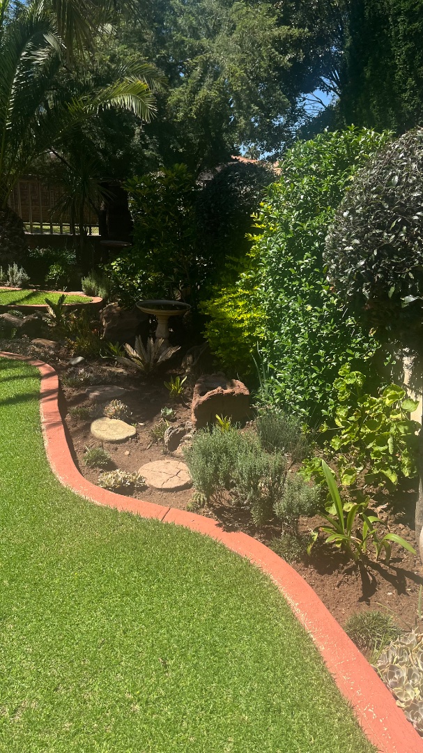 3 Bedroom Property for Sale in Crystal Park Gauteng