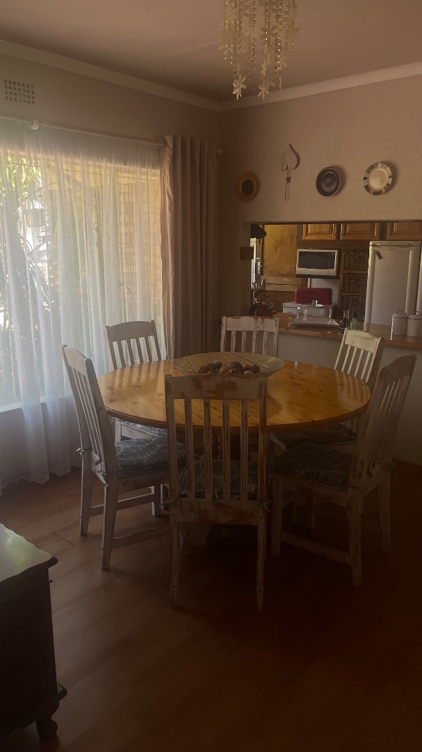 3 Bedroom Property for Sale in Crystal Park Gauteng