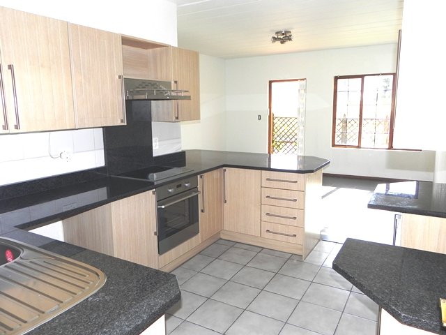 2 Bedroom Property for Sale in Sundowner Gauteng