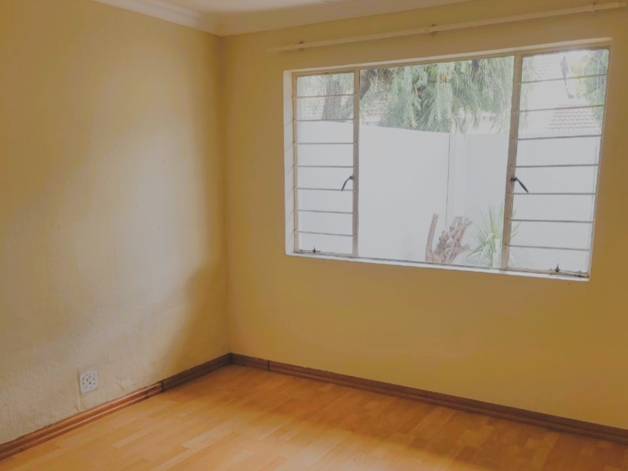 To Let 2 Bedroom Property for Rent in Northwold Gauteng