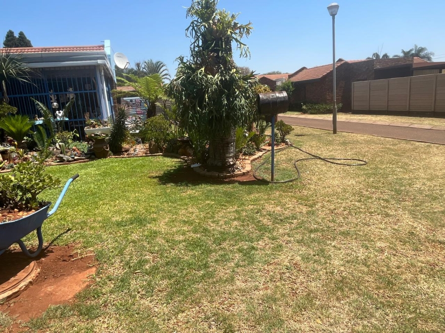 3 Bedroom Property for Sale in Theresa Park Gauteng