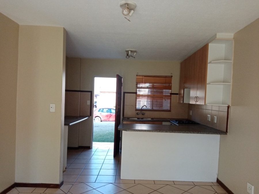 To Let 2 Bedroom Property for Rent in Wonderpark Estate Gauteng