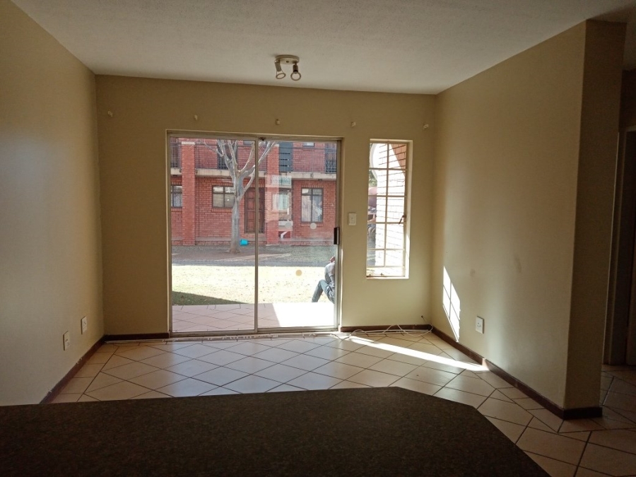 To Let 2 Bedroom Property for Rent in Wonderpark Estate Gauteng