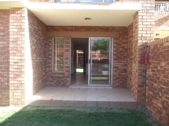 To Let 2 Bedroom Property for Rent in Wonderpark Estate Gauteng