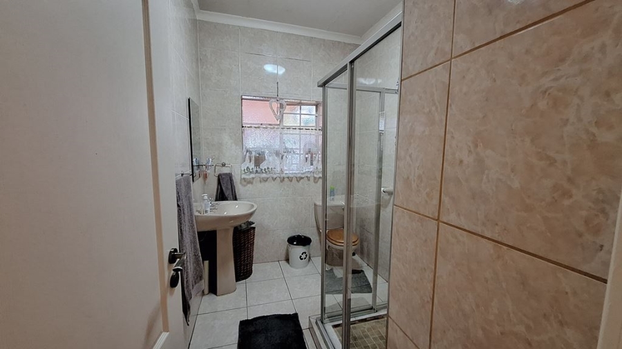 3 Bedroom Property for Sale in Gerdview Gauteng