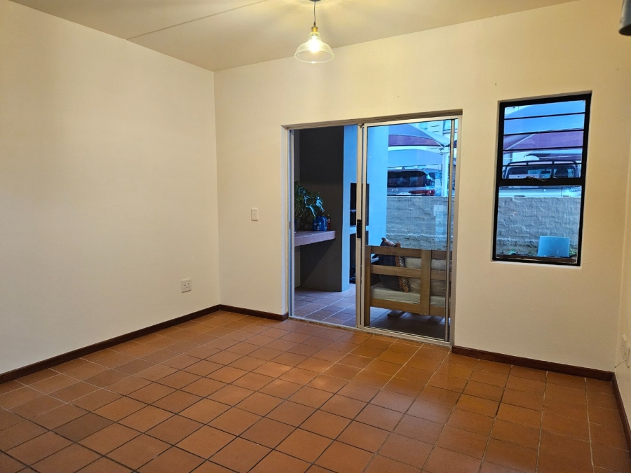 To Let 2 Bedroom Property for Rent in Sundowner Gauteng