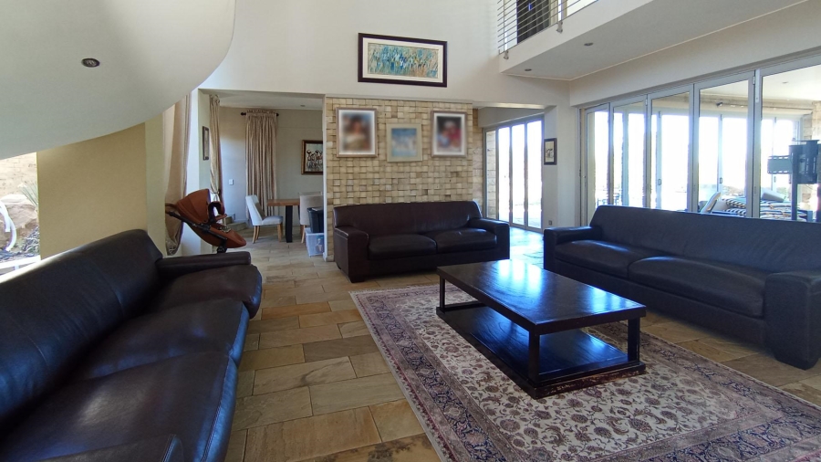 4 Bedroom Property for Sale in Saddlebrook Estate Gauteng