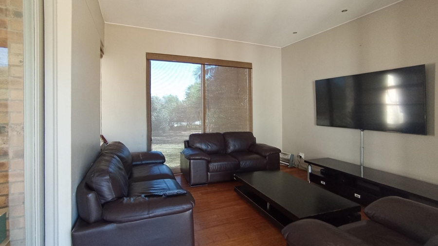 4 Bedroom Property for Sale in Saddlebrook Estate Gauteng