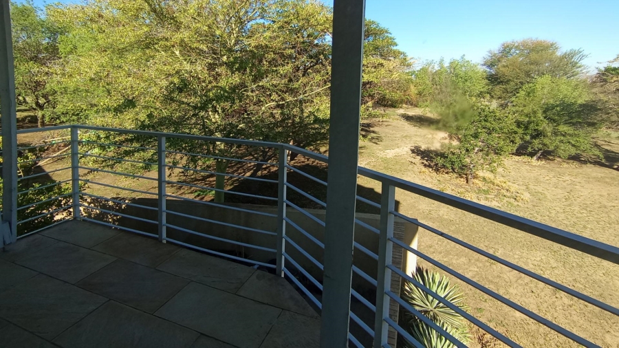 4 Bedroom Property for Sale in Saddlebrook Estate Gauteng