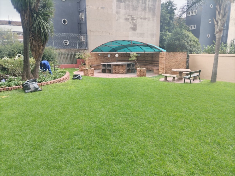 To Let 3 Bedroom Property for Rent in Parktown Gauteng