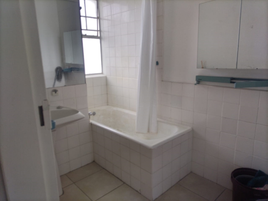 To Let 3 Bedroom Property for Rent in Parktown Gauteng