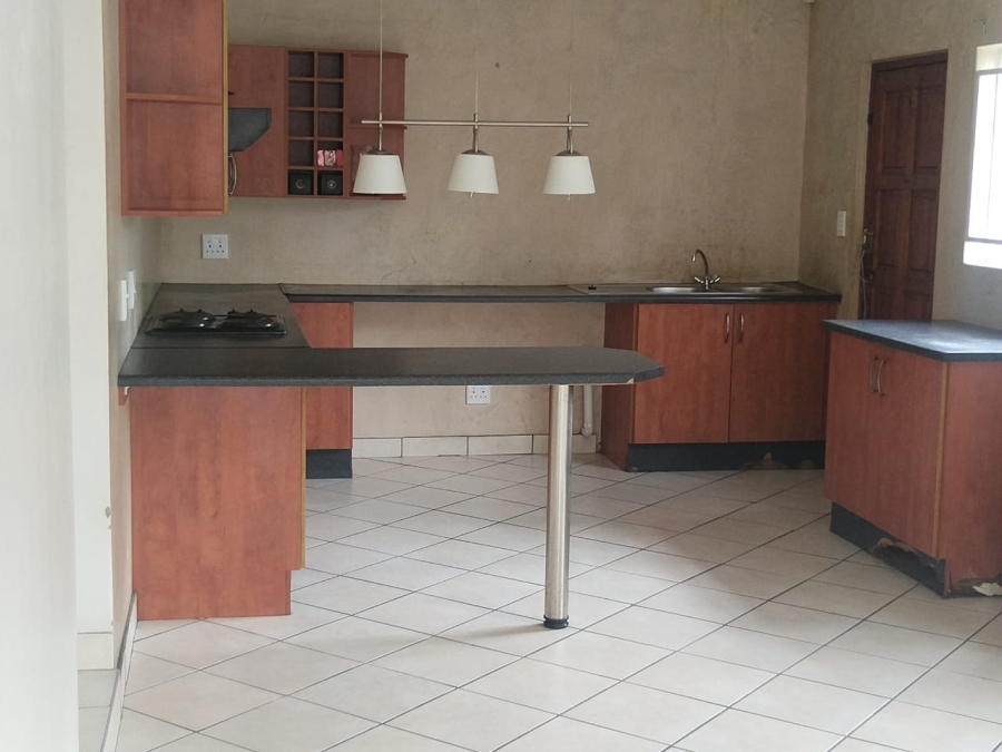 To Let 2 Bedroom Property for Rent in Greymont Gauteng