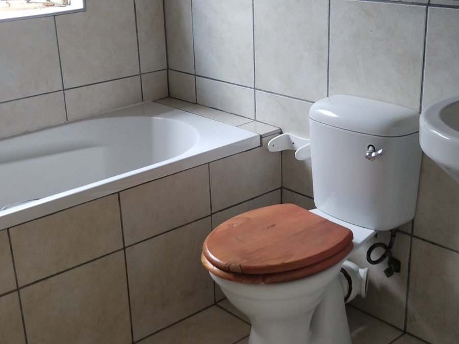 To Let 2 Bedroom Property for Rent in Greymont Gauteng