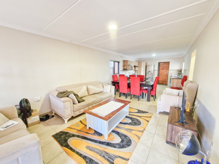 3 Bedroom Property for Sale in Equestria Gauteng