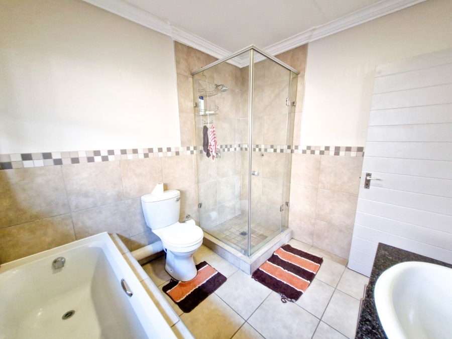 3 Bedroom Property for Sale in Equestria Gauteng