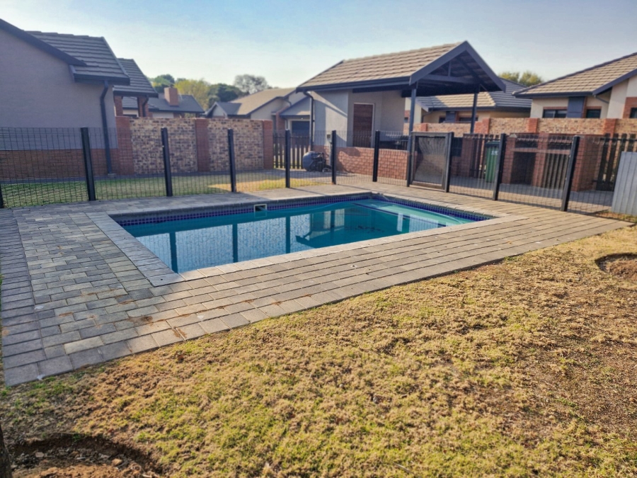 3 Bedroom Property for Sale in Equestria Gauteng