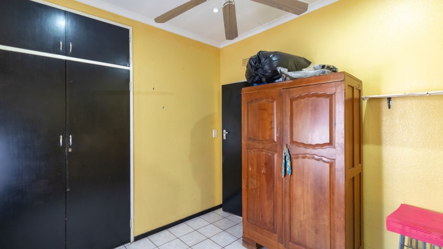 3 Bedroom Property for Sale in Crystal Park Gauteng