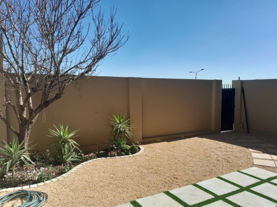 2 Bedroom Property for Sale in Solheim Gauteng