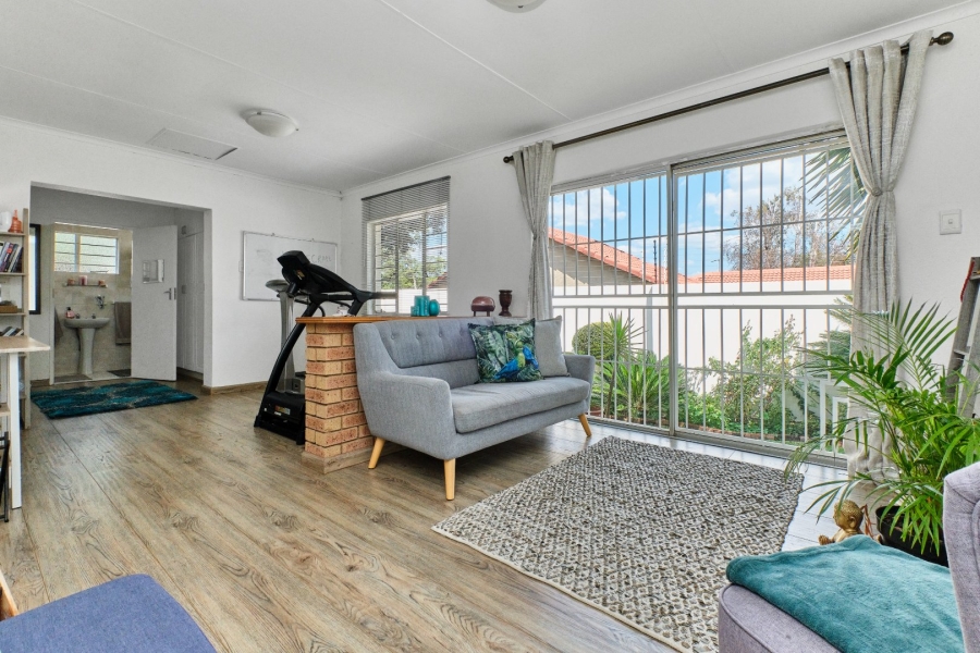 4 Bedroom Property for Sale in Weltevreden Park Gauteng