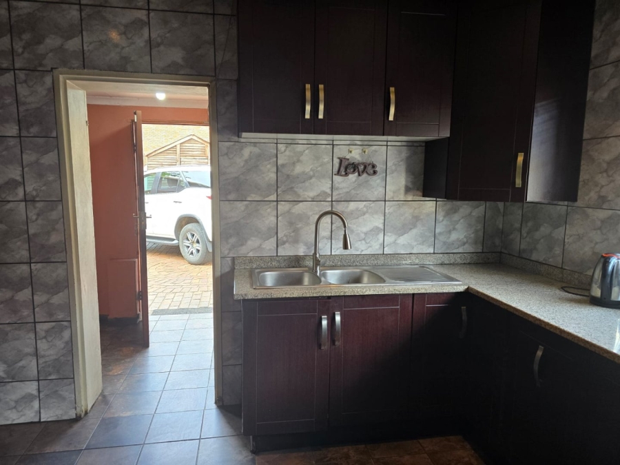 4 Bedroom Property for Sale in Witfield Gauteng