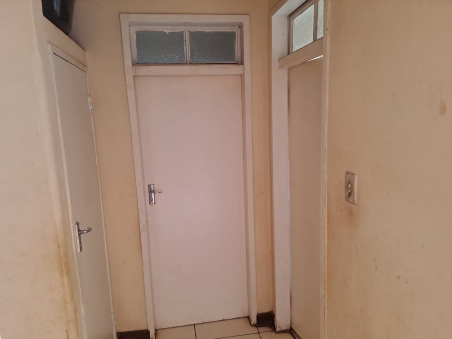 3 Bedroom Property for Sale in Rhodesfield Gauteng