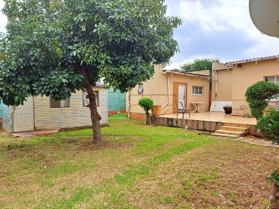 3 Bedroom Property for Sale in Rhodesfield Gauteng