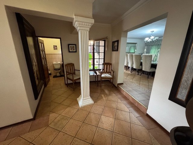 4 Bedroom Property for Sale in Glen Marais Gauteng