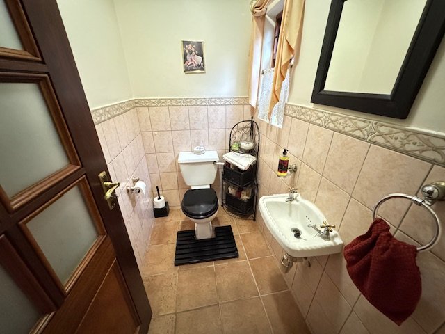 4 Bedroom Property for Sale in Glen Marais Gauteng