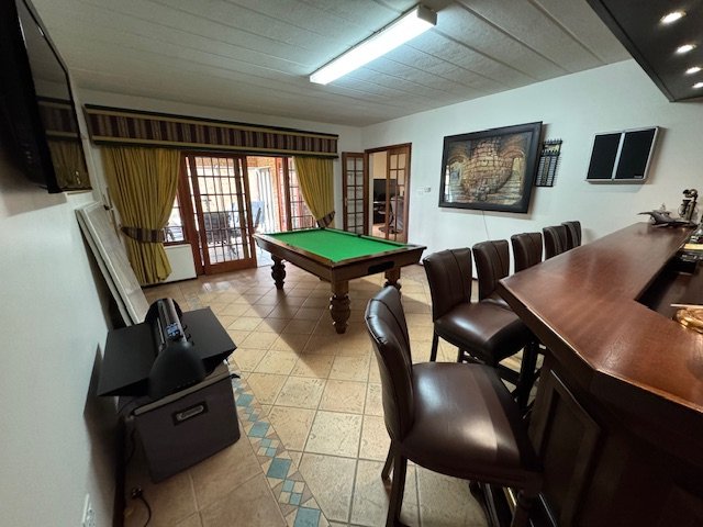 4 Bedroom Property for Sale in Glen Marais Gauteng