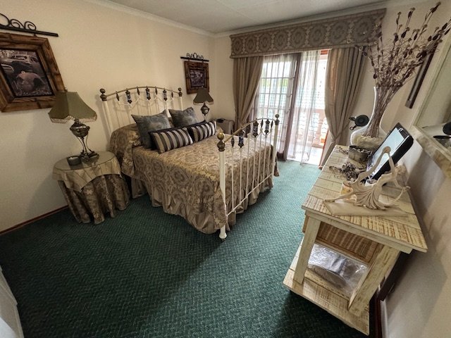 4 Bedroom Property for Sale in Glen Marais Gauteng