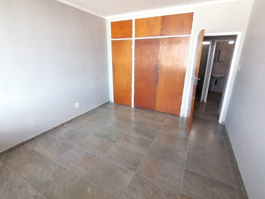 2 Bedroom Property for Sale in Pretoria Gauteng