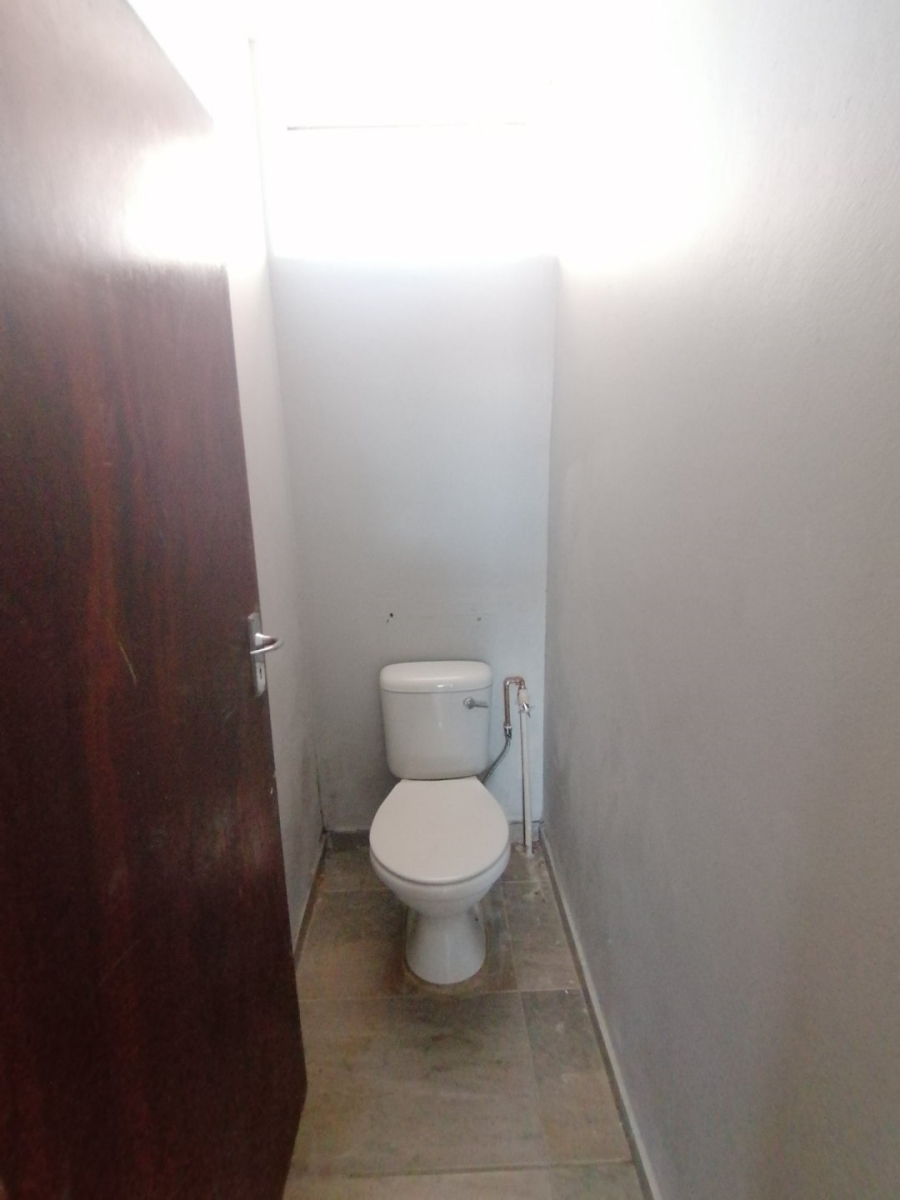 2 Bedroom Property for Sale in Pretoria Gauteng