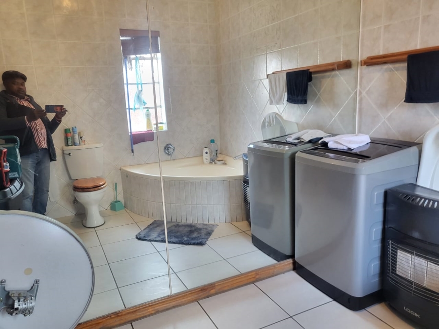 3 Bedroom Property for Sale in South Hills Gauteng
