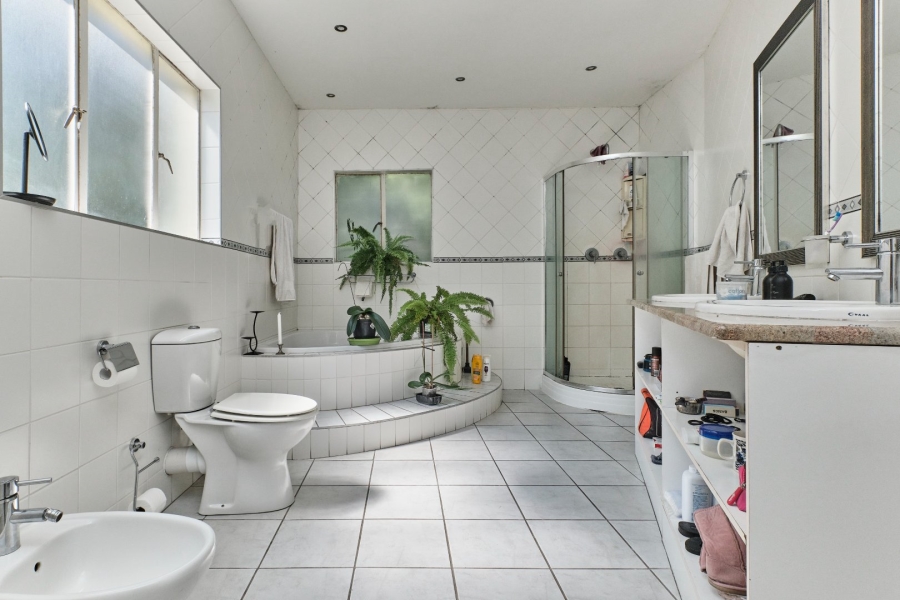 4 Bedroom Property for Sale in Ferndale Gauteng