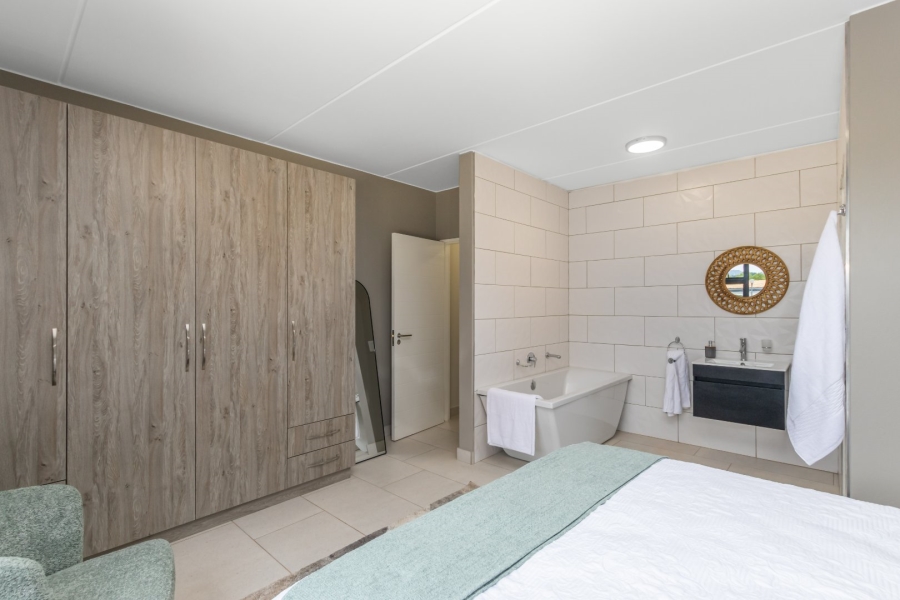 2 Bedroom Property for Sale in Bedfordview Gauteng